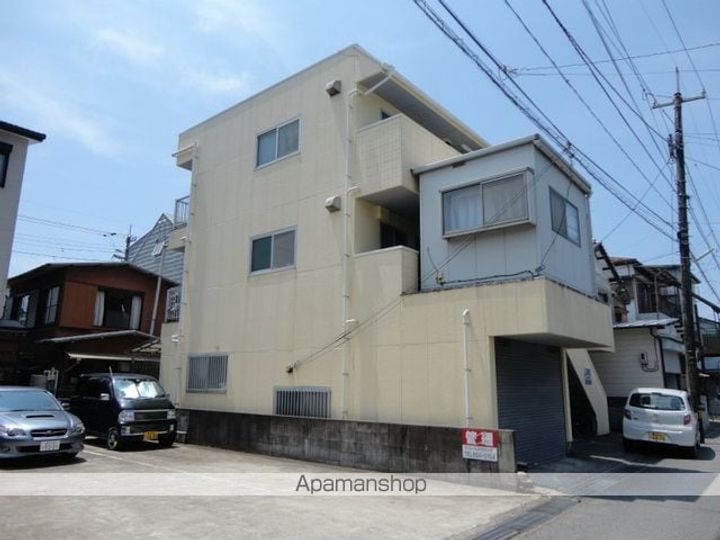 黒潮マンションの外観