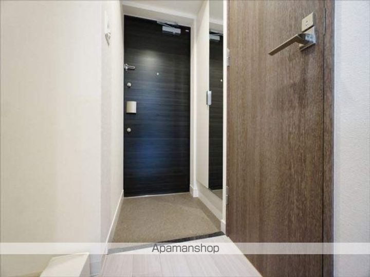 愛知県名古屋市中区千代田3丁目(マンション)の賃貸物件の玄関