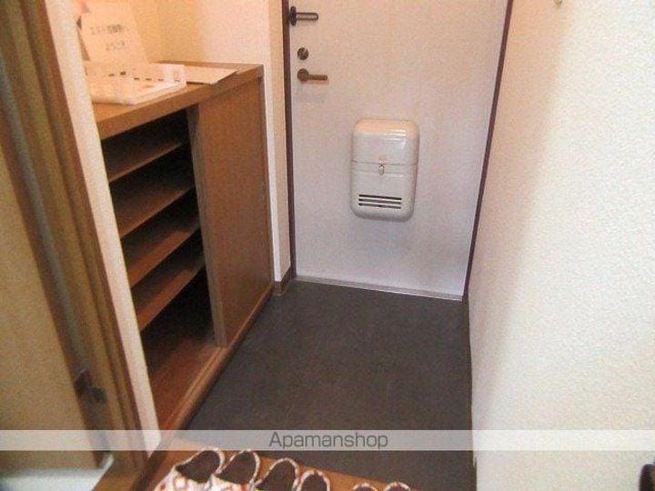 エスト加賀野504の玄関