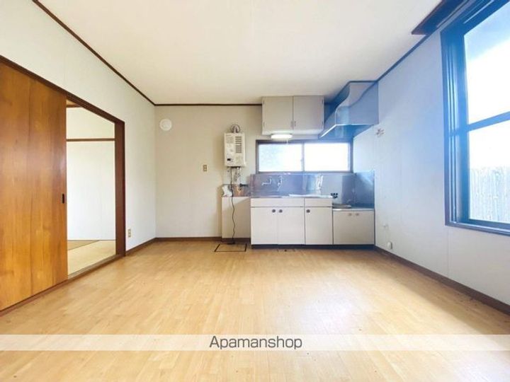 純パレス882の内装