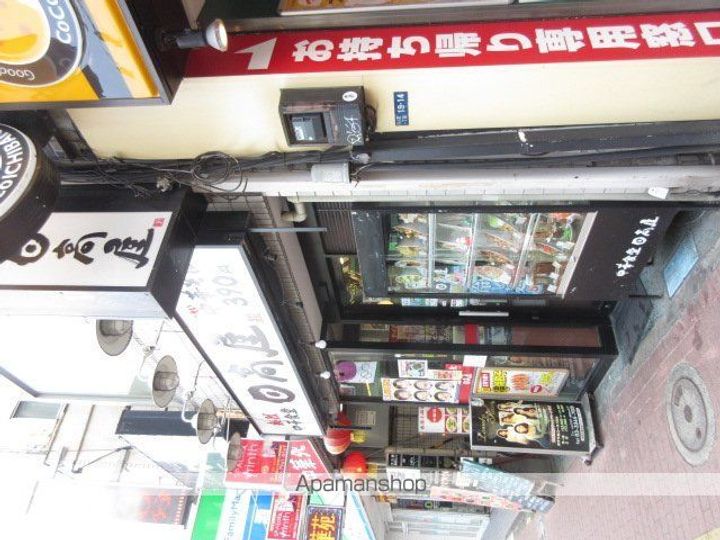 東京都新宿区若葉1丁目の賃貸アパートの周辺