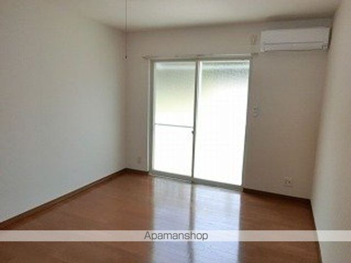 岩手県盛岡市東黒石野2丁目の賃貸アパートの内装