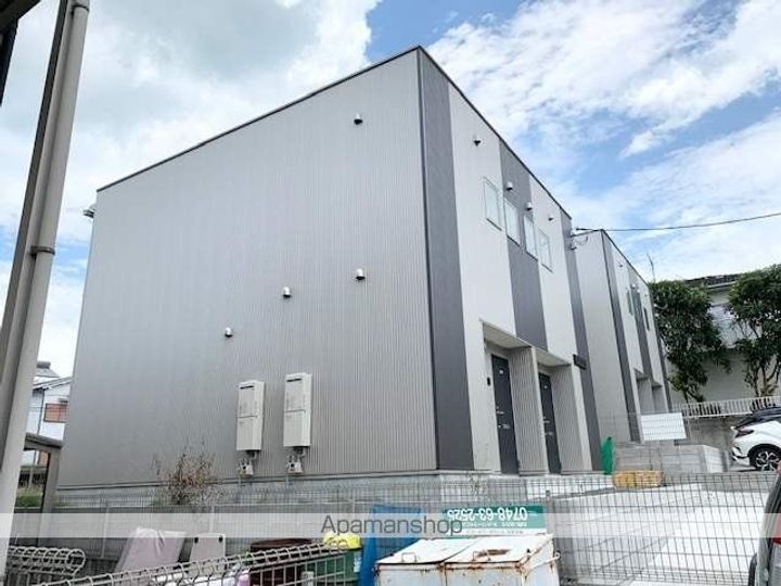 滋賀県甲賀市水口町山の賃貸アパートの外観