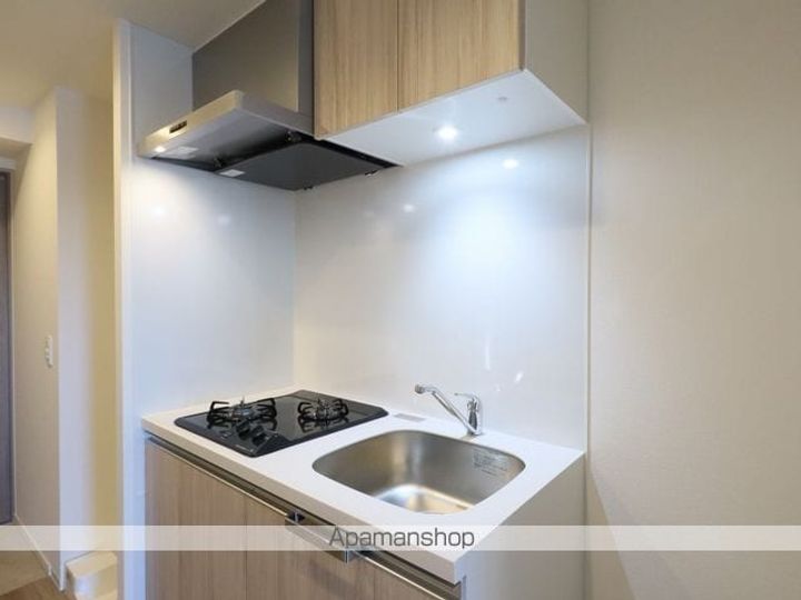 愛知県名古屋市中区富士見町の賃貸マンションのキッチン