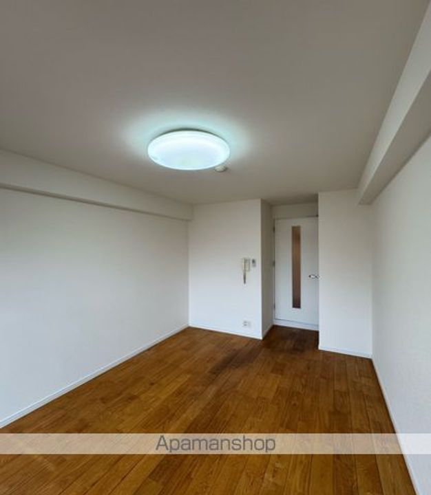 フレンドシップ1の居間