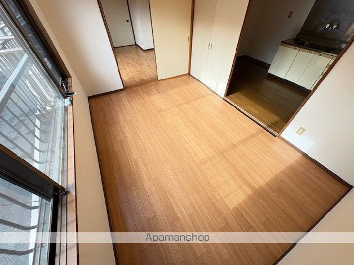 ハイツレイワ202の居間