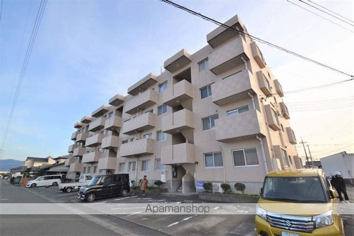 ニューグリーンハイツ101の外観