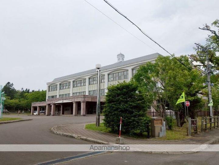 北海道川上郡弟子屈町泉4丁目(一戸建)の賃貸物件戸建ての周辺