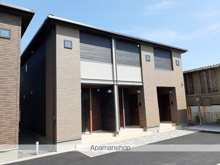 アンド ザ ブルー Ⅱの外観