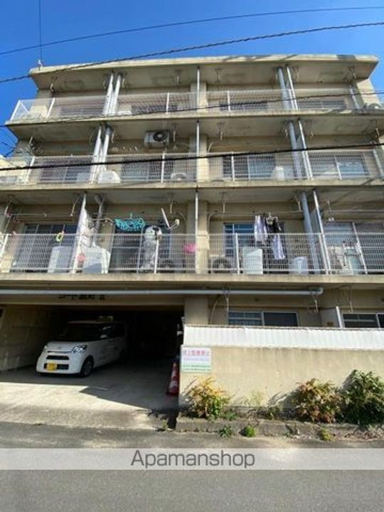 香川県高松市紙町の賃貸マンション401の外観