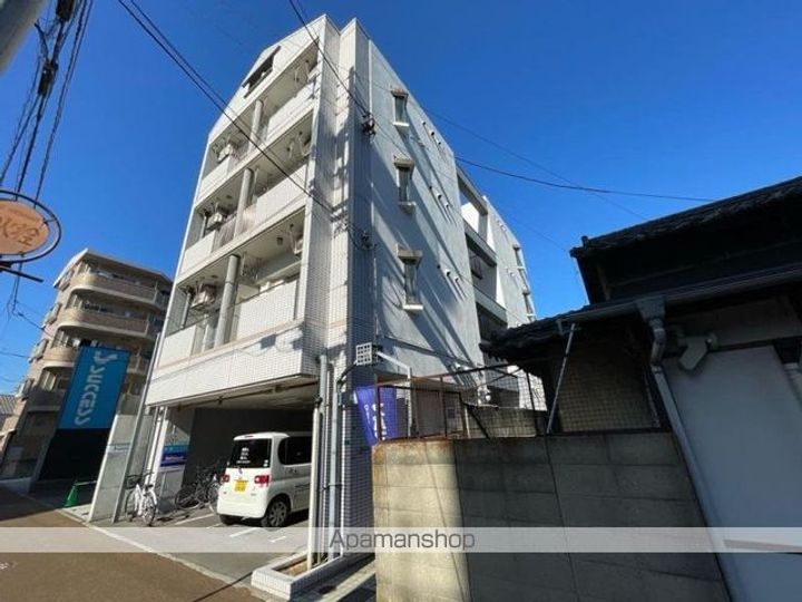 コバヤシハイツ402の外観