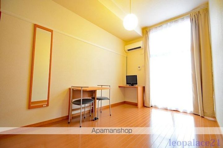 レオパレスマルスンⅡの居間