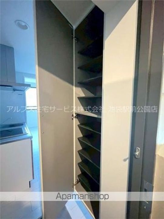 早稲田鶴巻町IMAハウスの内装