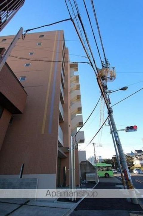 コリドール丸の内202の外観