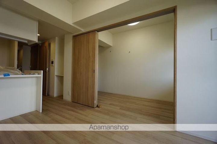 プレサンス桜山駅前アフォードの居間