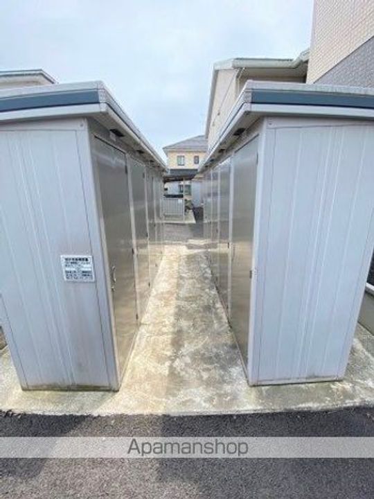 新潟県新潟市東区東中野山7丁目の賃貸アパートの外観