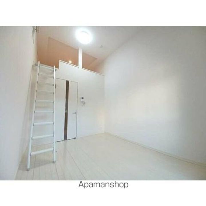 STAGE 瓢箪山の居間