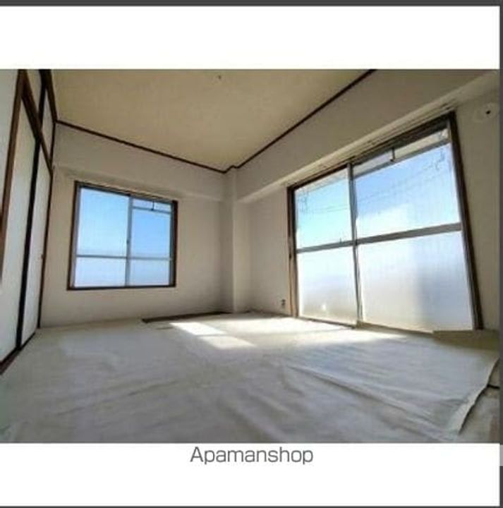 福島県郡山市大槻町字殿町の賃貸マンションの内装