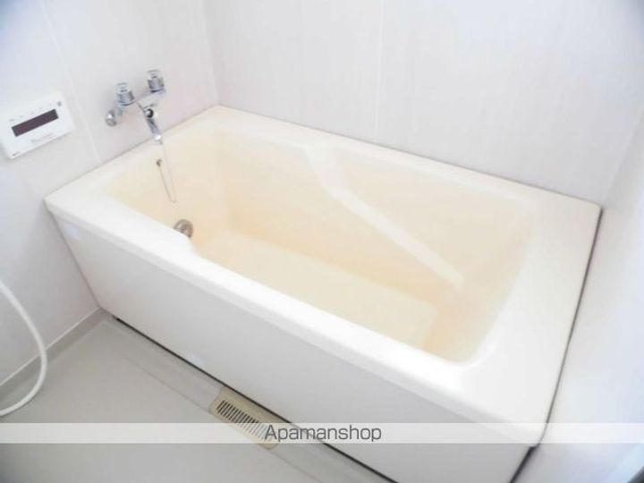 八百真マンション小島301の風呂