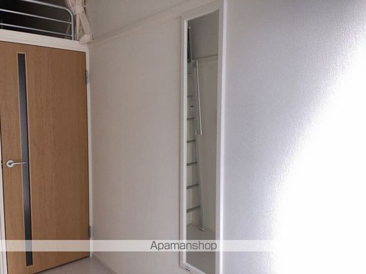 レオパレスエクセル乙高104の居間