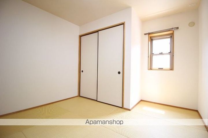 フォブール当新田 A棟101の内装