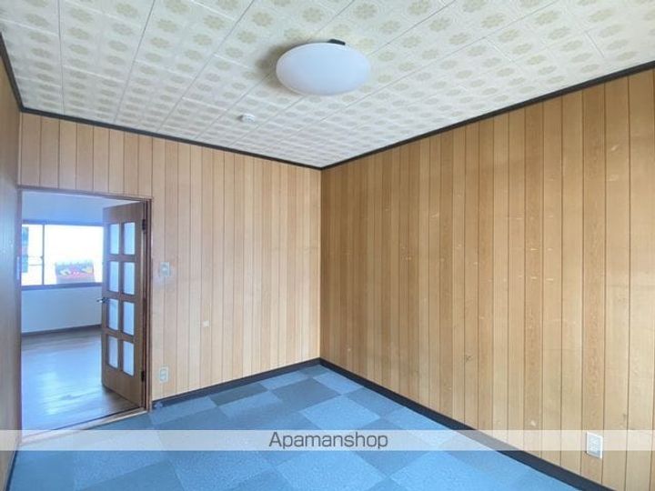 ヤマニハウス ⅩⅢ201の内装