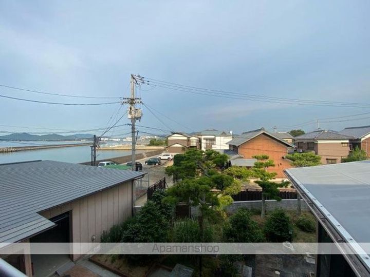 香川県高松市牟礼町原の賃貸マンションの内装