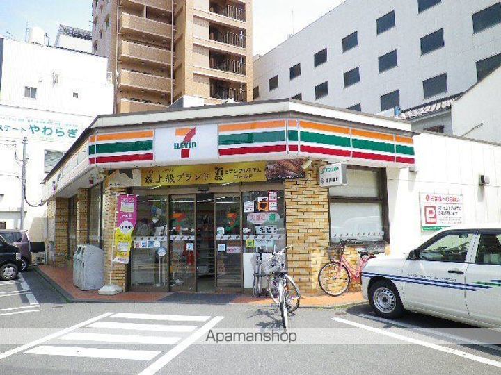 岡山県岡山市北区表町3丁目の賃貸マンションの周辺