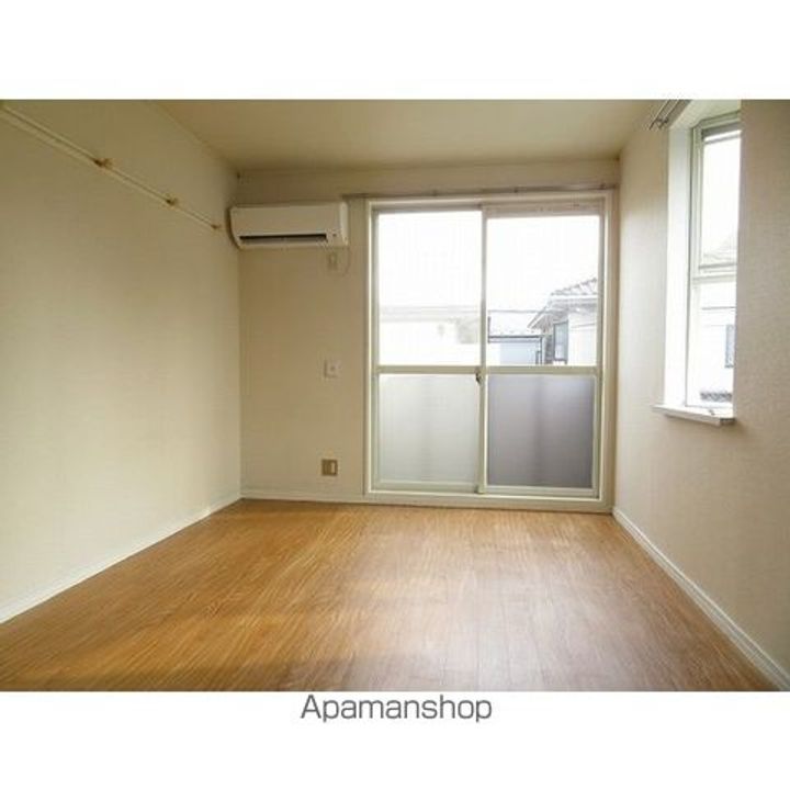 サニーハイツの居間