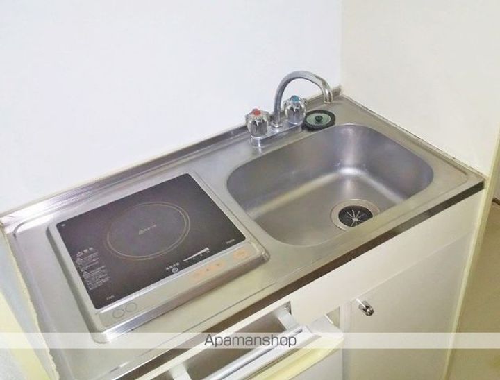 レオパレスフローラのキッチン