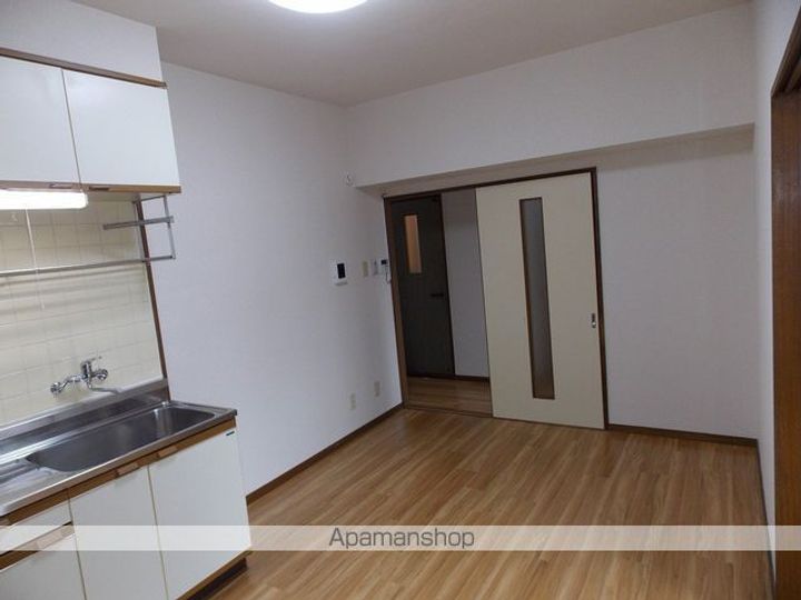 愛知県犬山市松本町1丁目の賃貸マンションの内装