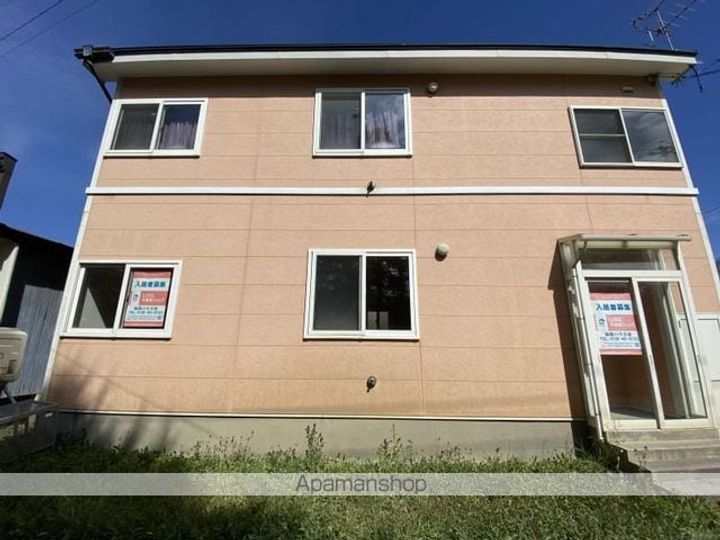 クラシア陣川201の外観