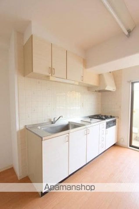 香川県高松市香西本町の賃貸マンションのキッチン