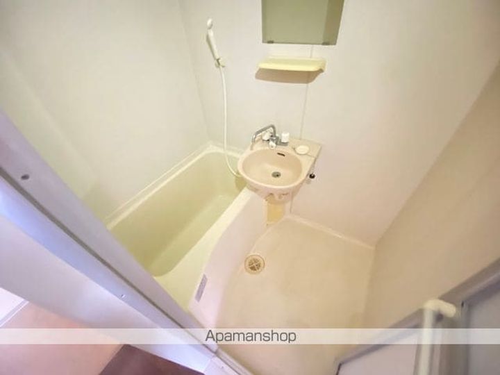 サンフェロー305の風呂