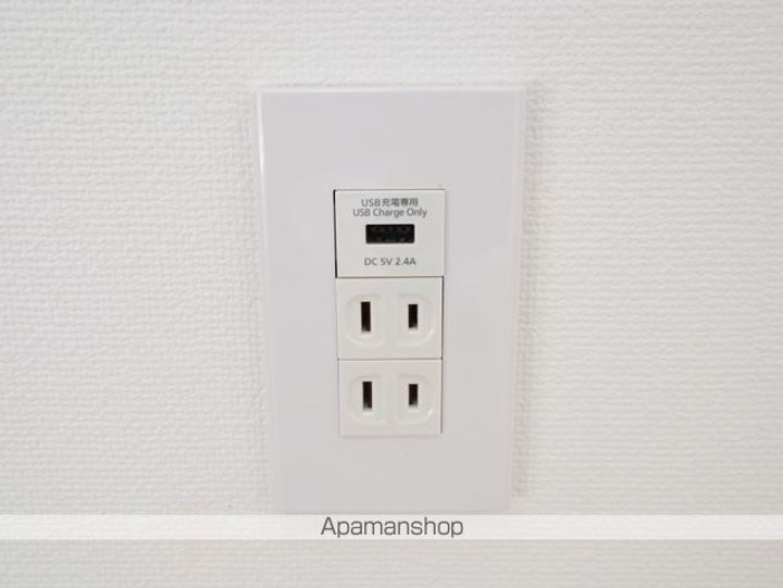 愛知県名古屋市中区橘1丁目の賃貸マンションの内装