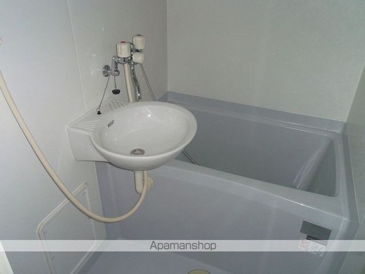 レオパレスフィスデファミーユの風呂