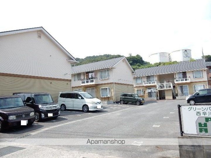 岡山県岡山市北区西辛川の賃貸アパートの外観