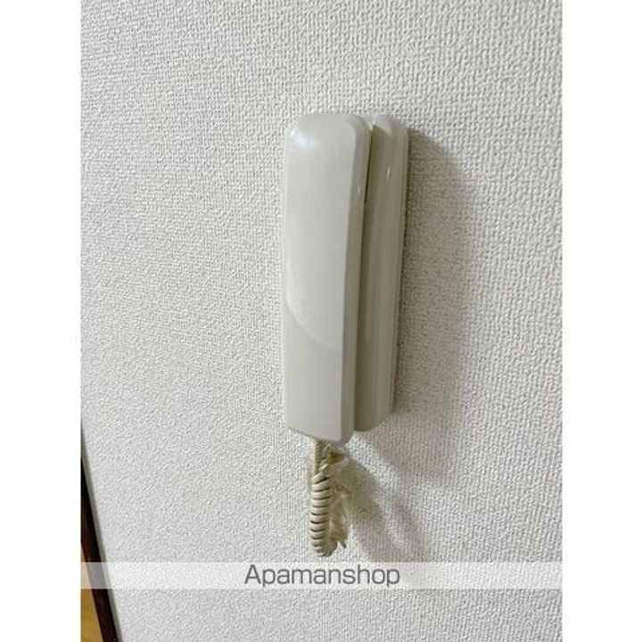 ナディア・ヴィエーレ107のその他画像