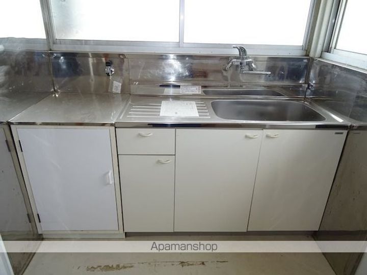 白百合荘のキッチン