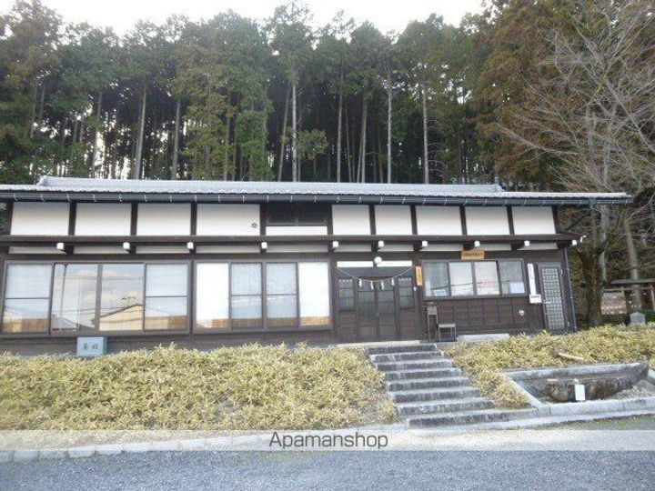 テラス住宅の周辺