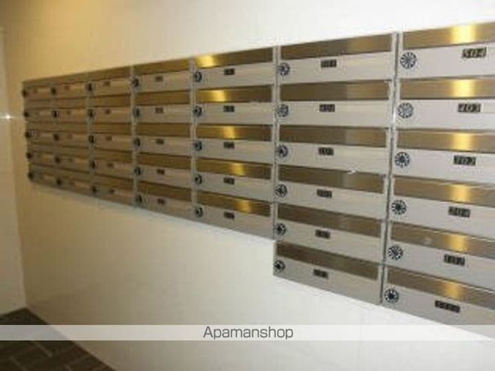東京都中野区松が丘2丁目の賃貸マンションのその他画像
