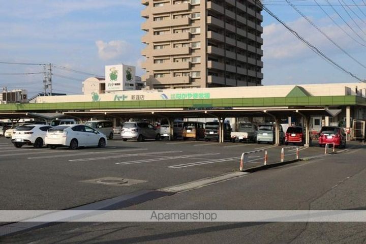 コンフォールの周辺