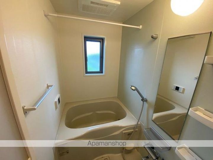香川県高松市香西東町の賃貸アパートの風呂