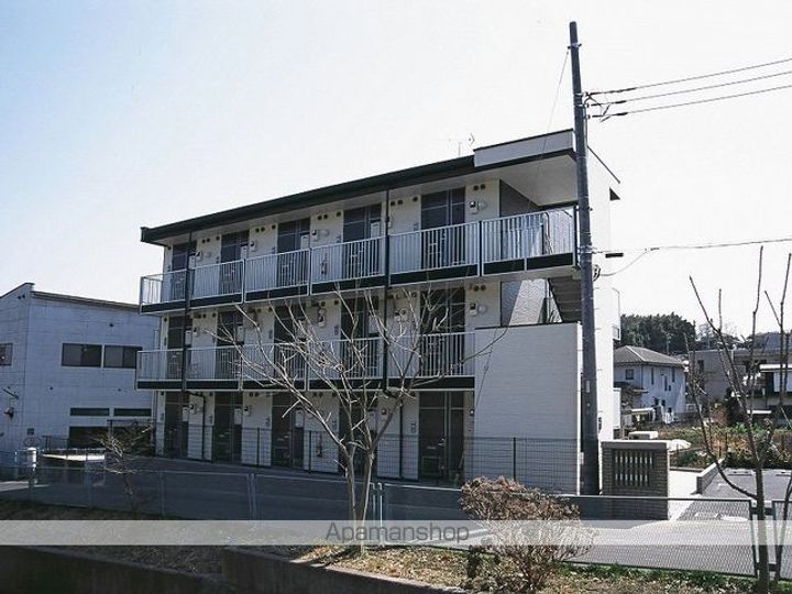 レオパレスパレスブリーズの外観