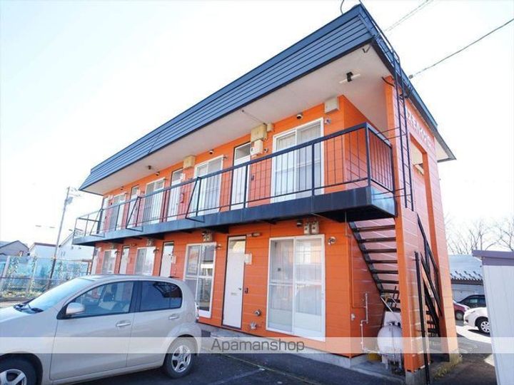 コスモハイツC棟205の外観