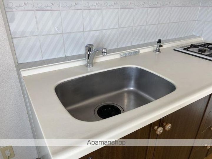 香川県高松市築地町の賃貸マンションの内装