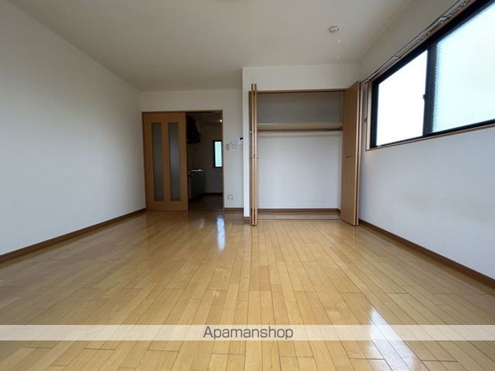 メゾンリバーS303の内装