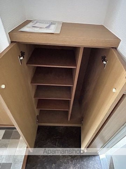 ヴィラ森林公園305の内装