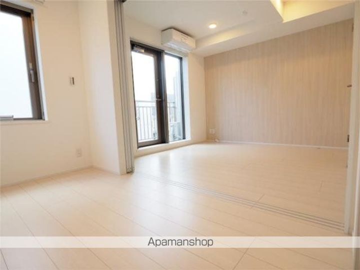 コルティーレ上北沢の居間