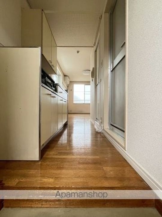 エステートピア北野202の玄関